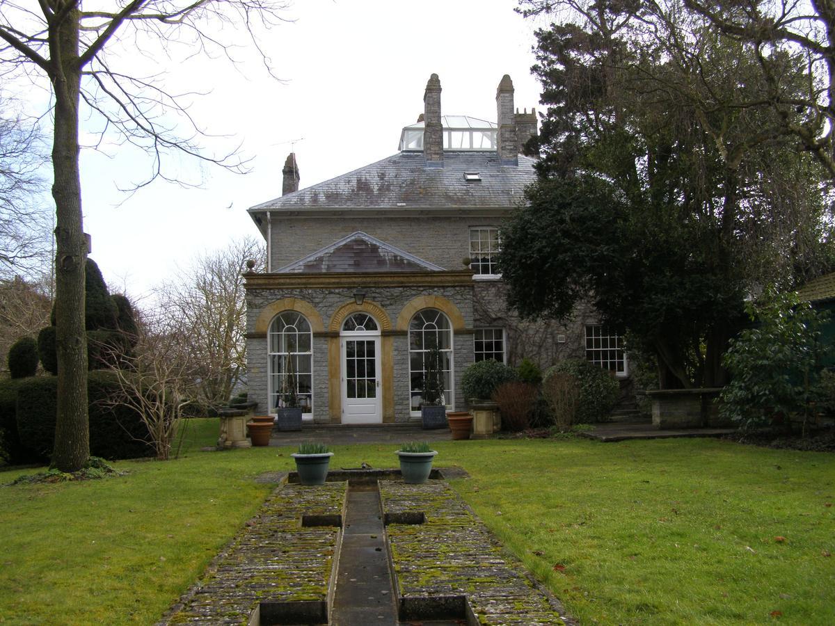 The Lynch Country House Bed & Breakfast Somerton  Exterior photo